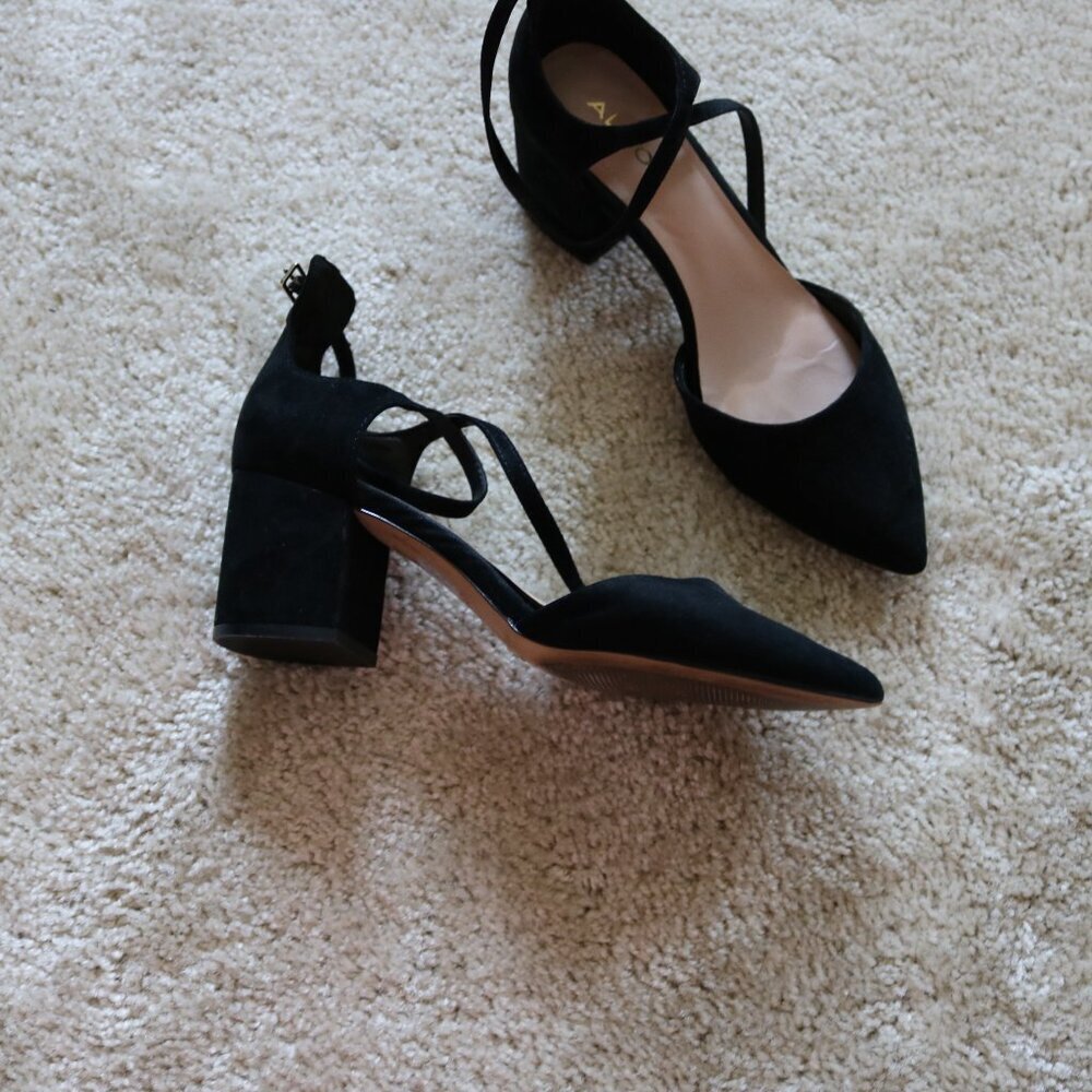 Aldo Black Block Heel Pumps - Picture 2 of 5